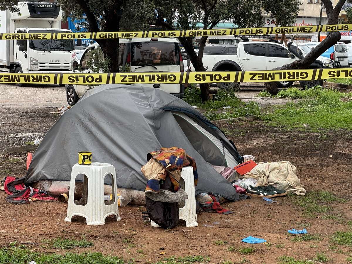 Parktaki çadırda şüpheli ölüm! Cebinden çıkan kart dikkat çekti 6